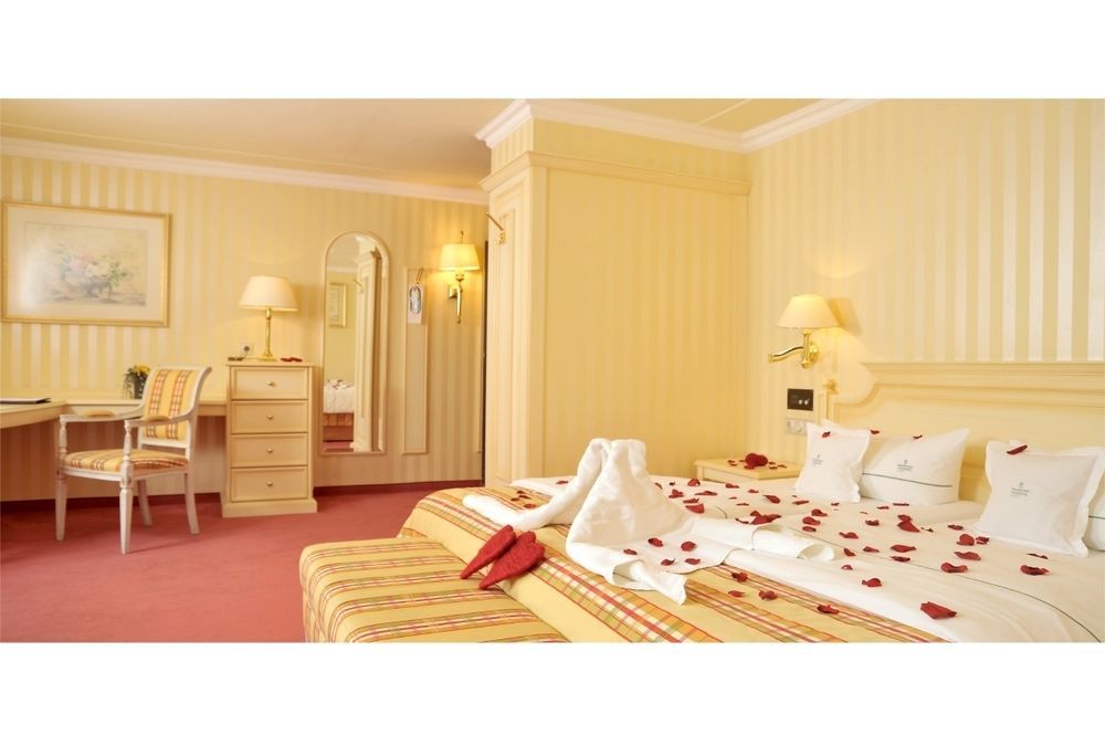 Lohmann'S Romantik Hotel Gravenberg Langenfeld  Eksteriør bilde