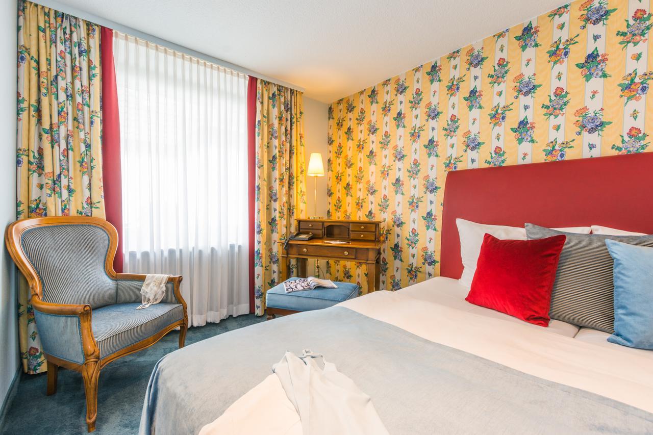 Lohmann'S Romantik Hotel Gravenberg Langenfeld  Eksteriør bilde