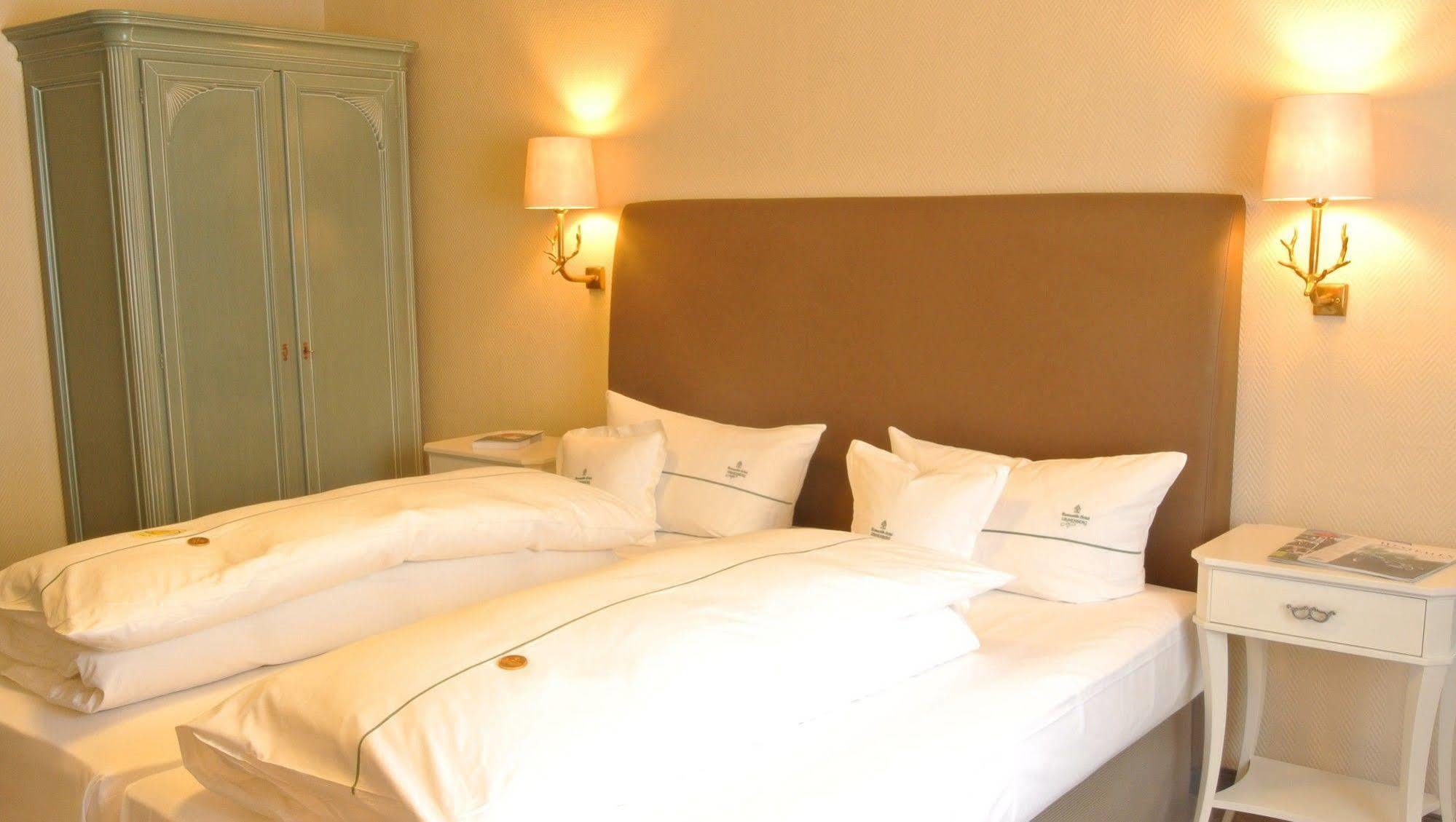 Lohmann'S Romantik Hotel Gravenberg Langenfeld  Eksteriør bilde